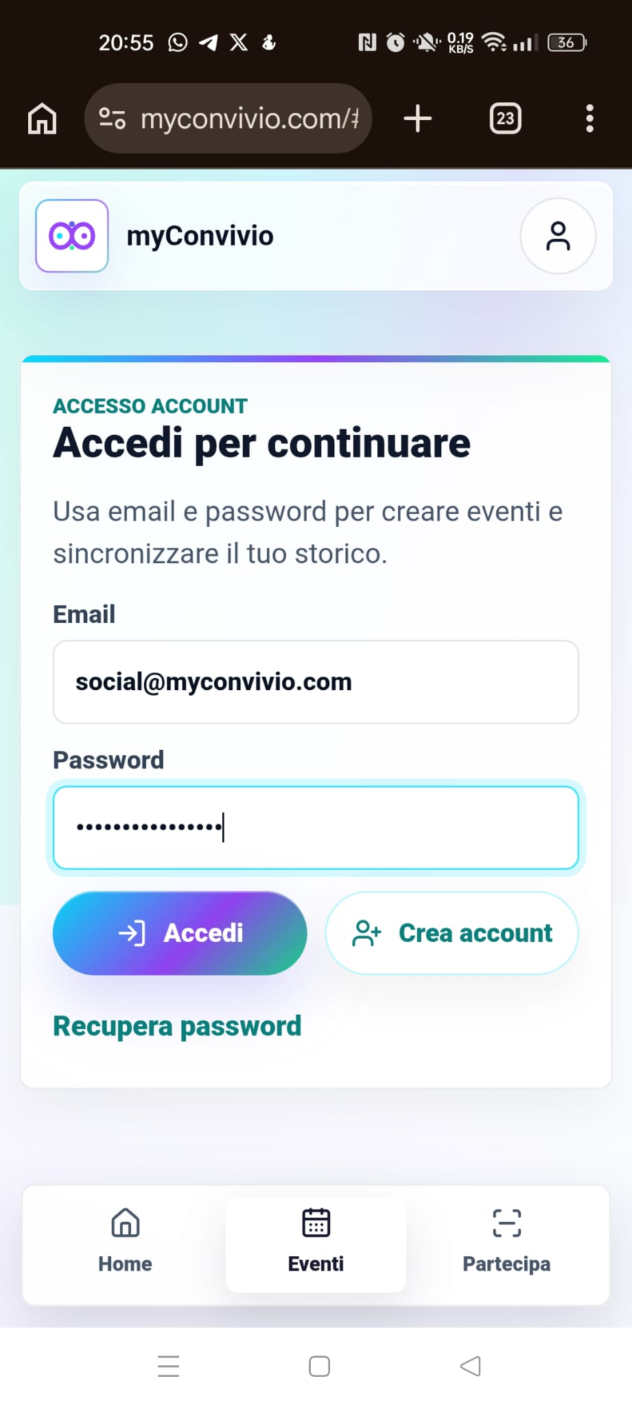 Schermata mobile di accesso a myConvivio con email e password